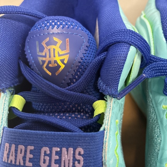 Adidas D.O.N. Issue 3 GCA Sneaker Basketball Shoe Trainer Men's 10 Women's 11 - Picture 6 of 12